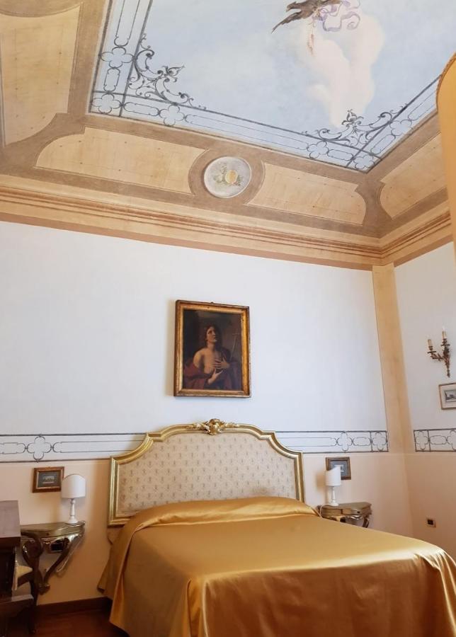 Villa Liberty Il Lauro Bed And Breakfast Pisa Bagian luar foto