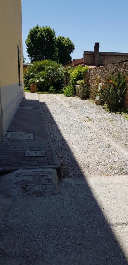 Villa Il Lauro Pisa Bagian luar foto