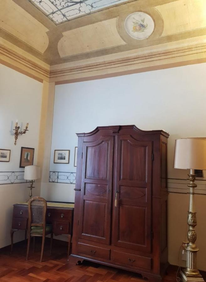 Villa Liberty Il Lauro Bed And Breakfast Pisa Bagian luar foto