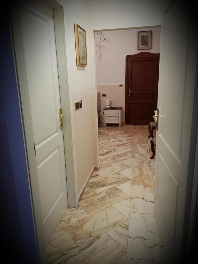 Villa Liberty Il Lauro Bed And Breakfast Pisa Bagian luar foto